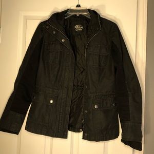 Women’s black jacket